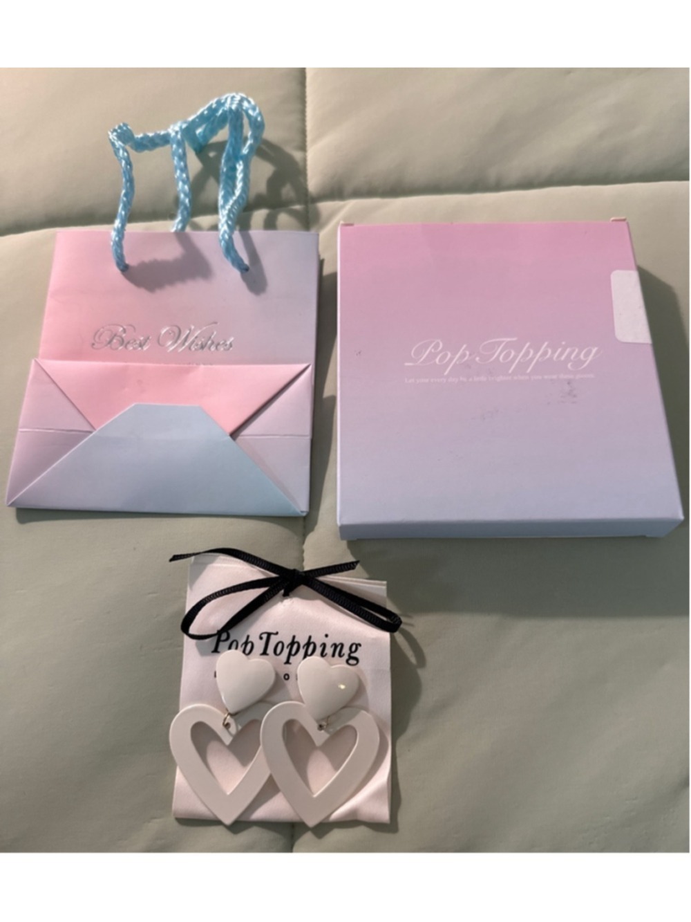 Large Metal Heart Earrings NIB